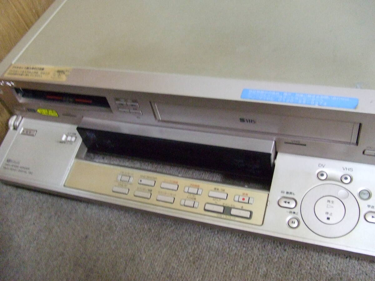 i252 SONY ソニー DV&VHS ダブルビデオデッキ WV-DR7 中古 本体 ジャンクの画像2