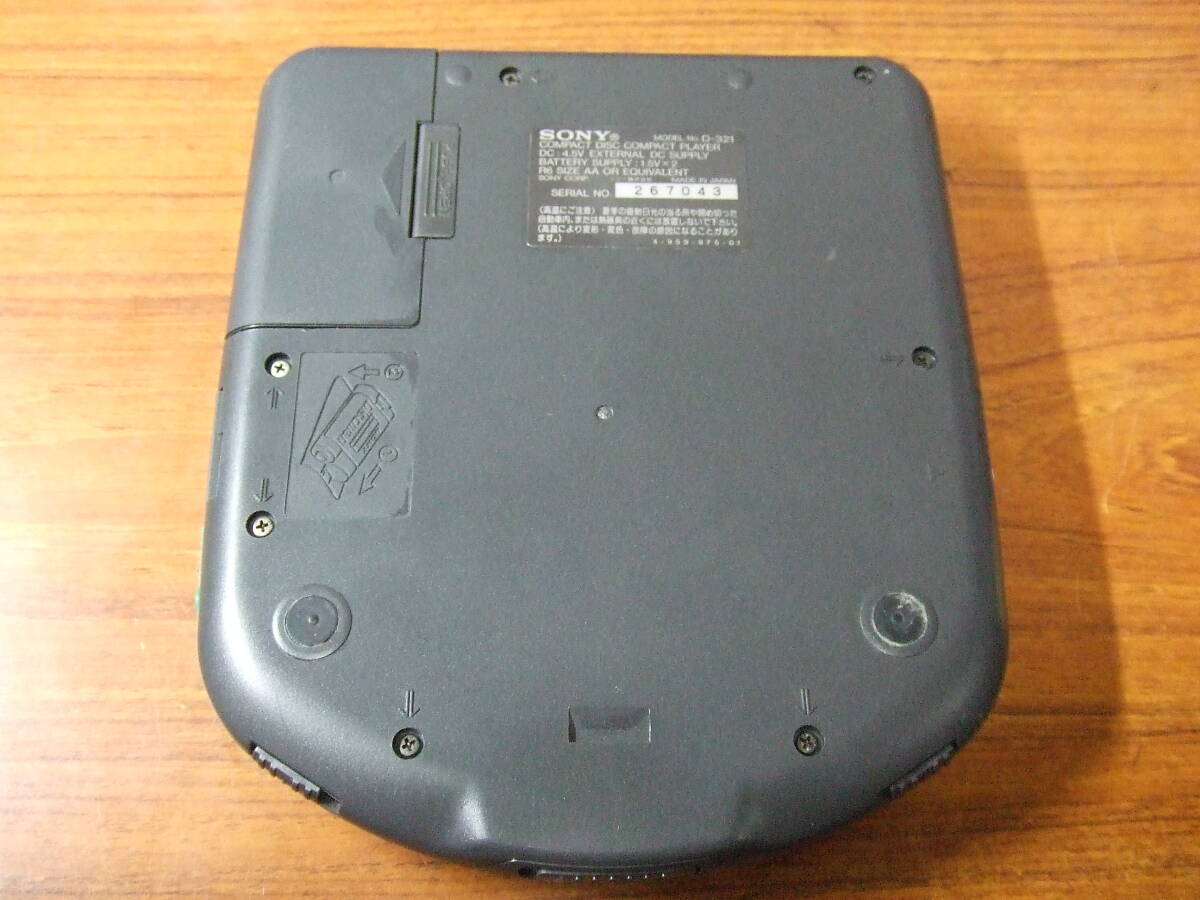 i257 SONY ソニー  Discman ポータブルCDプレーヤー D-321 ディスクマン 本体 中古 動作品 の画像7