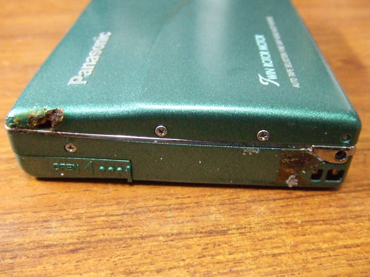i302　 Panasonic/パナソニック RQ-S35 ポータブルカセットプレーヤー 中古　本体 未確認　ジャンク