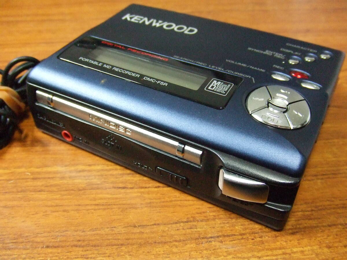 i388 ケンウッド KENWOOD ポータブルMDレコーダー DMC-F5R 中古 　本体　再生のみ確認