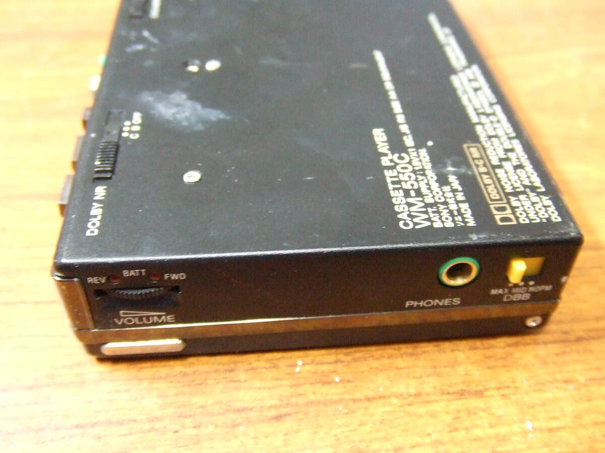 i433　SONY ソニー カセットウォークマン WM-550C Dolby C　搭載 中古　本体　未確認 ジャンク_画像6