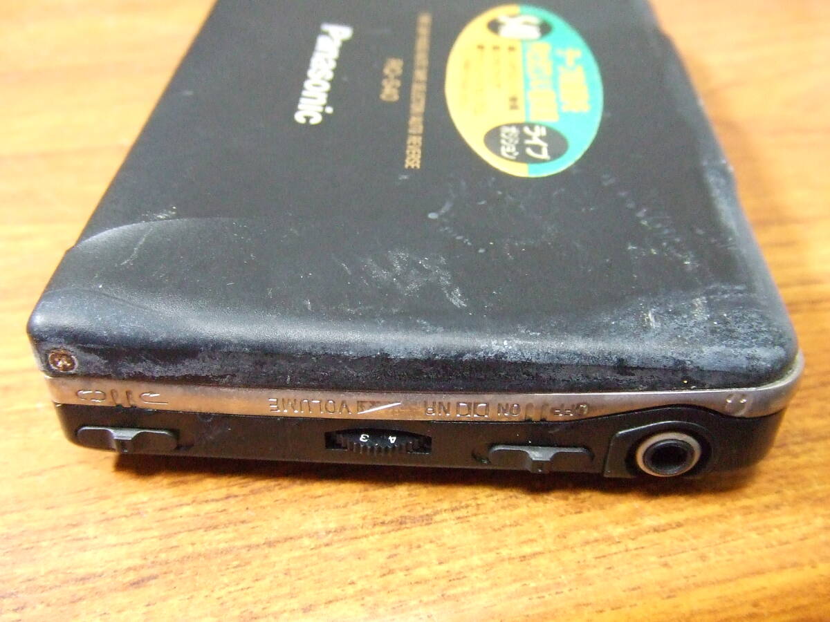 i465 Panasonic/パナソニック RQ-S40 ポータブルカセットプレーヤー 未確認　中古　本体 ジャンク_画像6