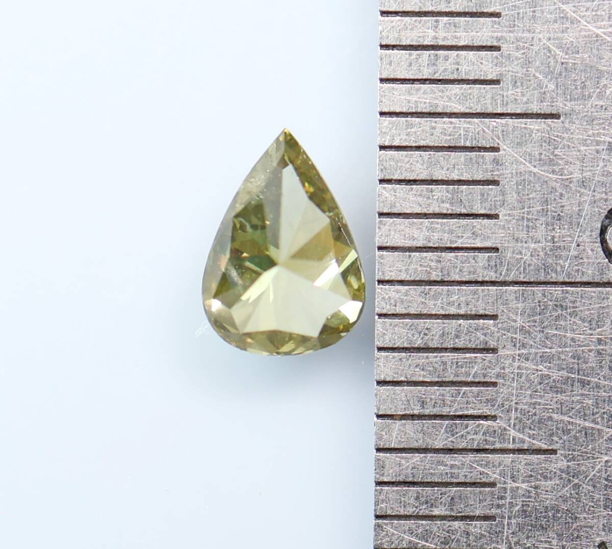 [100 jpy ~]0.693ct natural diamond FANCY DEEP BROWNISH GREENISH YELLOW( natural color )SI2 PS cut 