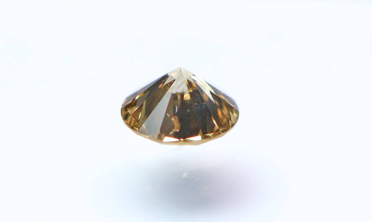 【１００円～】0.635ｃｔ 天然ダイヤ FANCY LIGHT BROWN（ナチュラルカラー）SI2の画像4