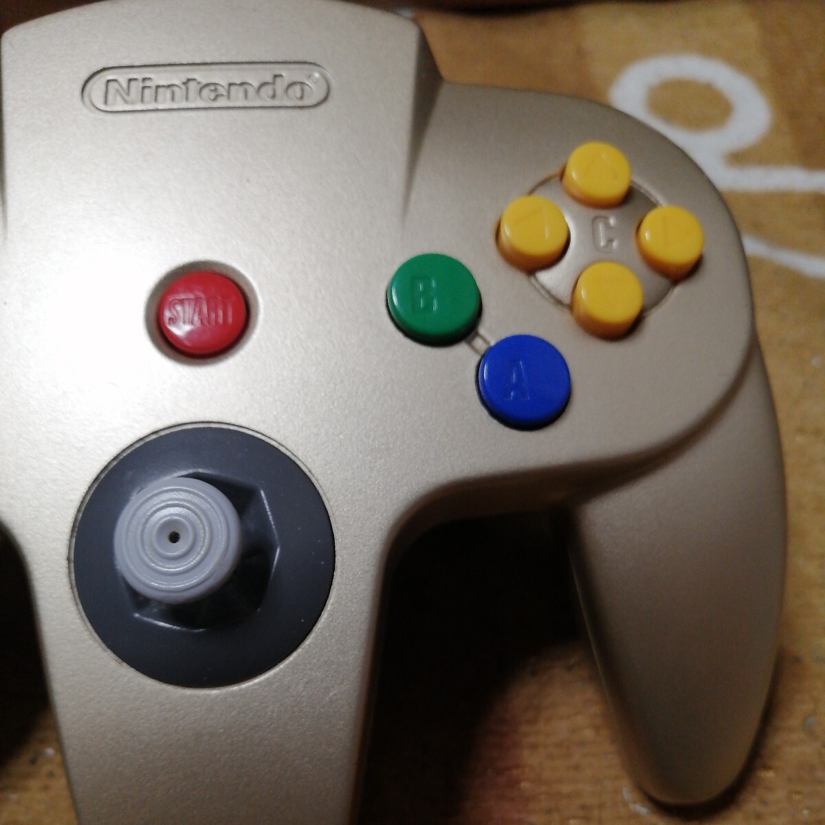 動作確認済 コントローラーブロス ゴールド N64 ニンテンドー 64 純正 Nintendo 任天堂 の画像4