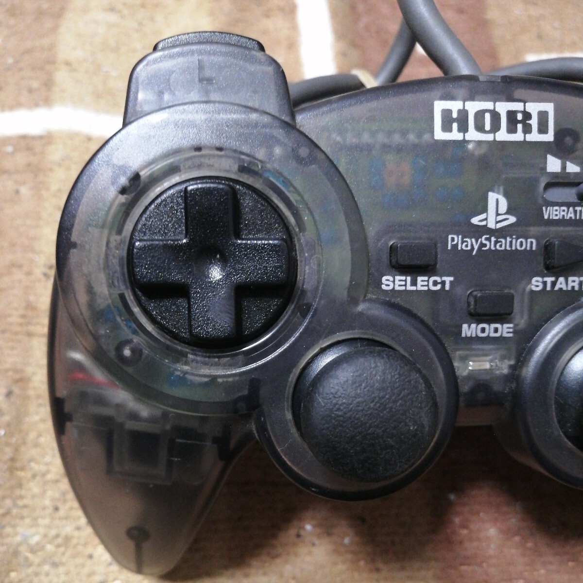 動作確認済 HORI PS PS2 コントローラー アナログ 振動 パッド クリア ブラック PlayStation プレイステーション ホリ_画像2