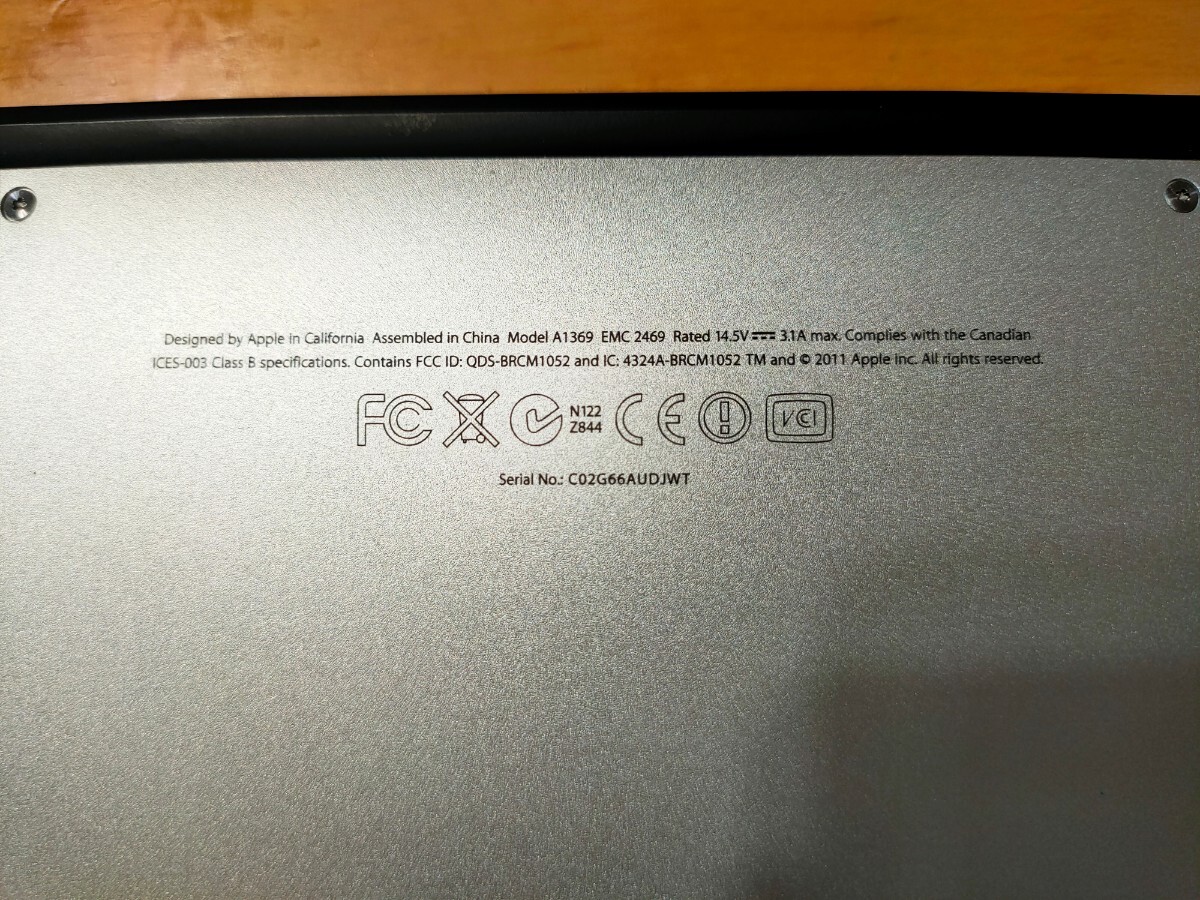 MacBook Air Mid 2011 13インチ 4GB/251GB ジャンク_画像7