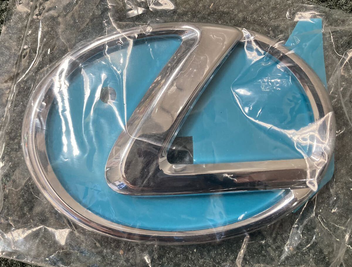  Lexus emblem 