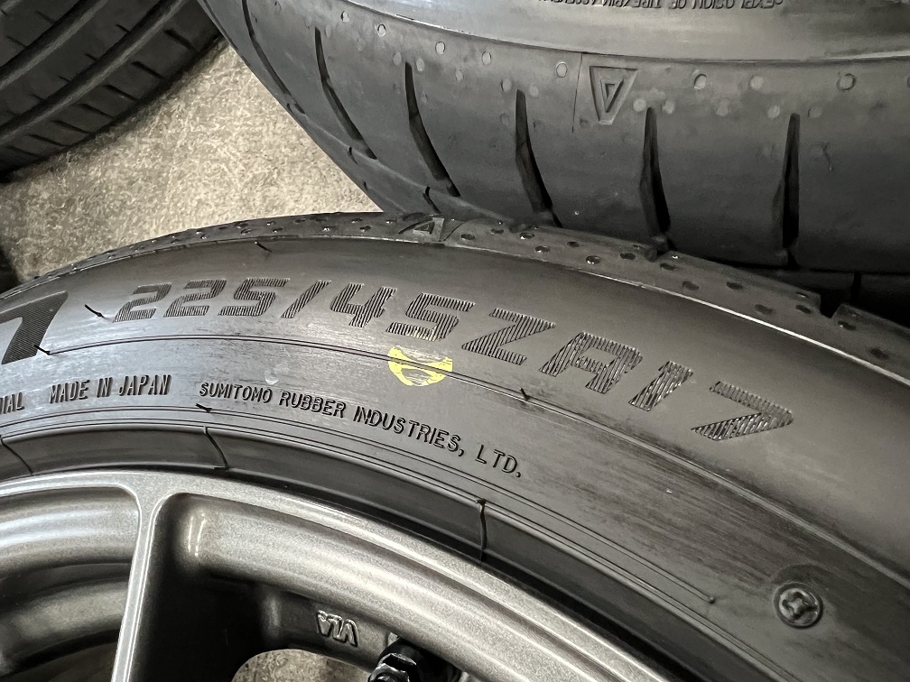 【中古】ENKEI NT03RR 17インチ 8.0J インセット48 5/100 ＋ FALKEN AZENIS FK520L 225/45ZR17 94Y（4本セット）_画像6