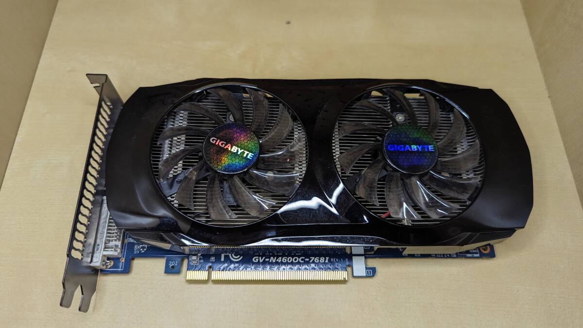 GIGABYTE geforce GTX 460 GV-N460OC-768I 中古グラフィックカード 動作確認済 768 MB GDDR5 デュアルリンクDVI HDMI_画像1