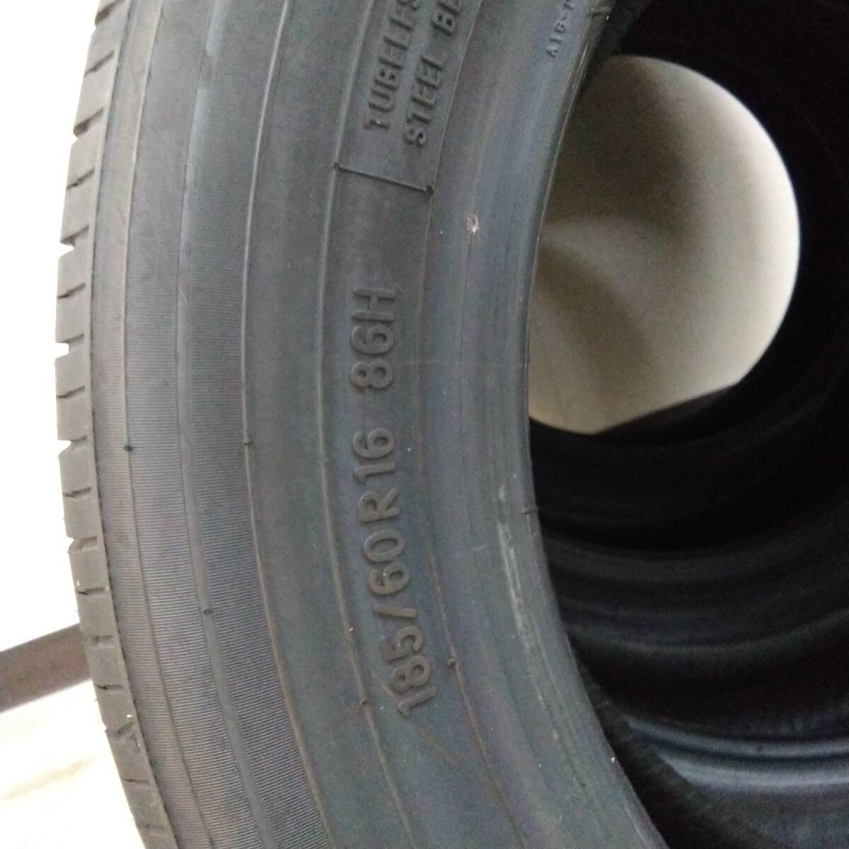 TOYO トーヨータイヤ新車外し　185/60R16 2014年46週_画像4