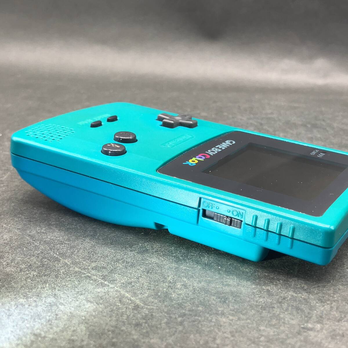 p-74827 美品 Nintendo ゲームボーイカラー ブルー GBC 動作品 本体のみ GAME BOY COLOR BLUE 任天堂 レトロゲーム機_画像5