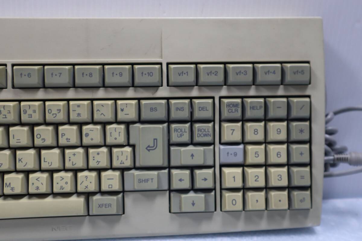 E2307 Y NEC PC-9821用 純正キーボード / 本体のみ / 4キーキャップ欠品 :写真4枚目参考の画像3