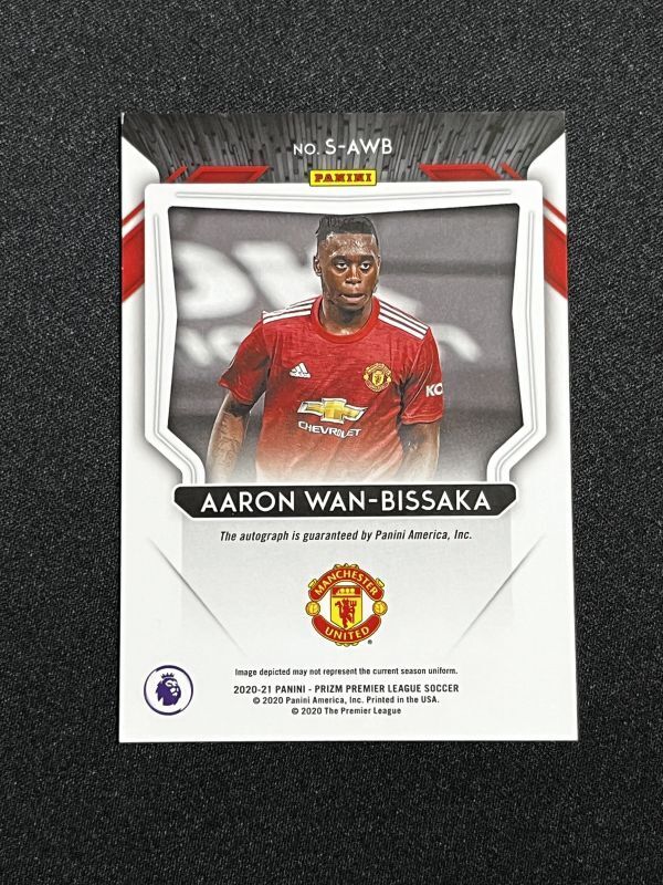 Aaron Wan-Bissaka 直筆サインカード 2020-21 Panini Prizm Premier League Auto アーロン・ワン＝ビサカ Manchester Unitedの画像2