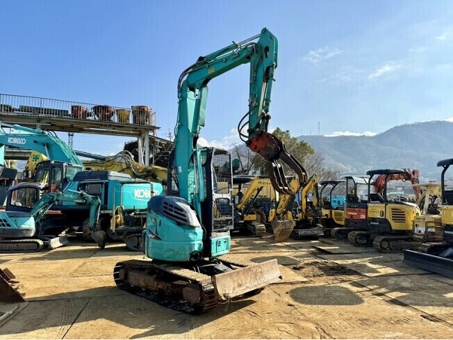 ミニ油圧ショベル(ミニユンボ) コベルコ建機 SK30UR-6 2019年 2,979h 0.15ミニ木造解体仕様機 現行型_画像2