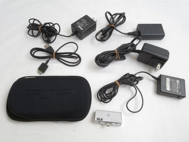 【同梱可】中古品 ゲーム PSP 本体 PSP1000 ピアノブラック 動作品 充電ケーブル カバーケース 周辺機器 グッズセッの画像6