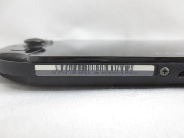 【同梱可】中古品 ゲーム PS Vita 本体 PCH-2000 ブラック 動作品 充電器 メモリーカード 16GB 付き_画像5