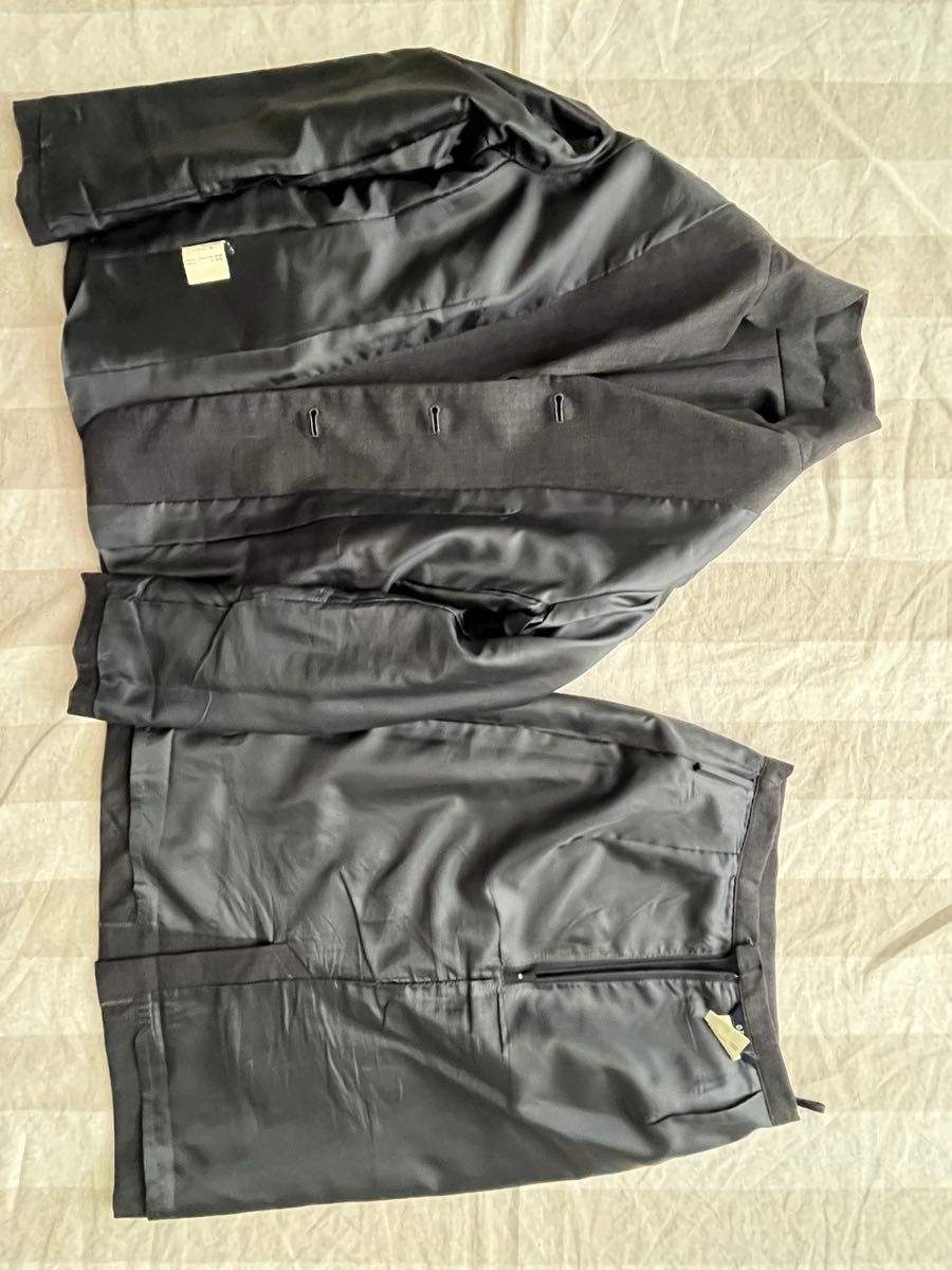 OZOCオゾック　婦人レディース　スーツ　（ジャケットとスカート2点）サイズ36ダーググレー 上下 スカートスーツ セットアップ