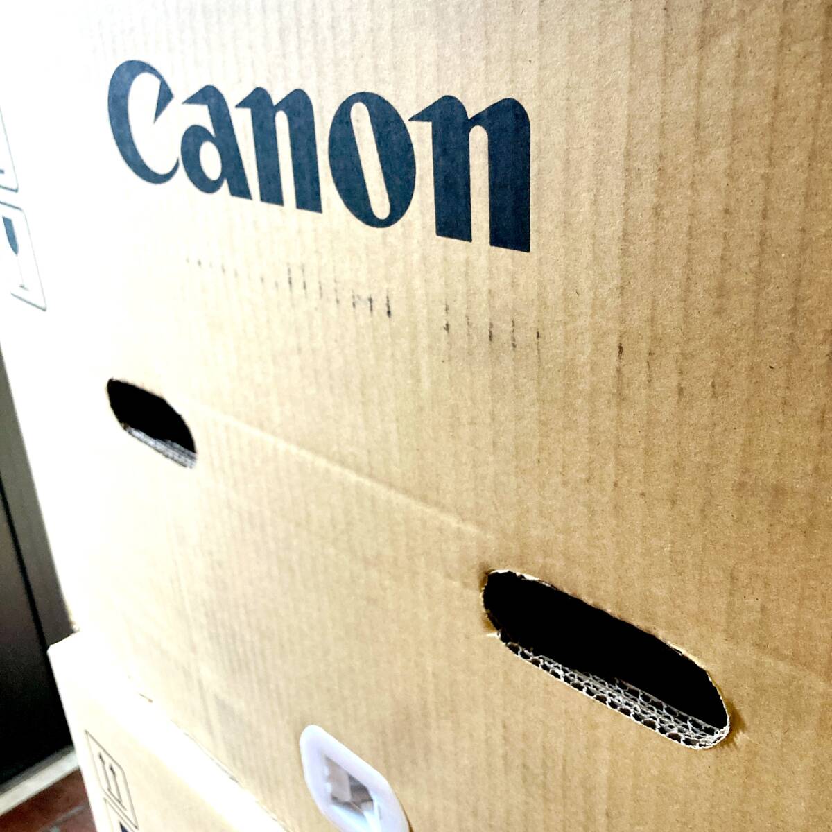開封済み新品・Canon キヤノン A3 カラーレーザープリンター LBP841CS JAN:4549292081794の画像4