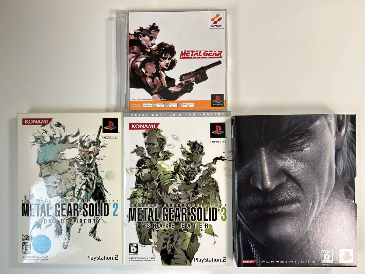 【プレステソフトセット】メタルギアソリッド1、2、3、4／METALGEAR SOLID／4本セット／コナミ／小島秀夫／攻略本付き／PSの画像1