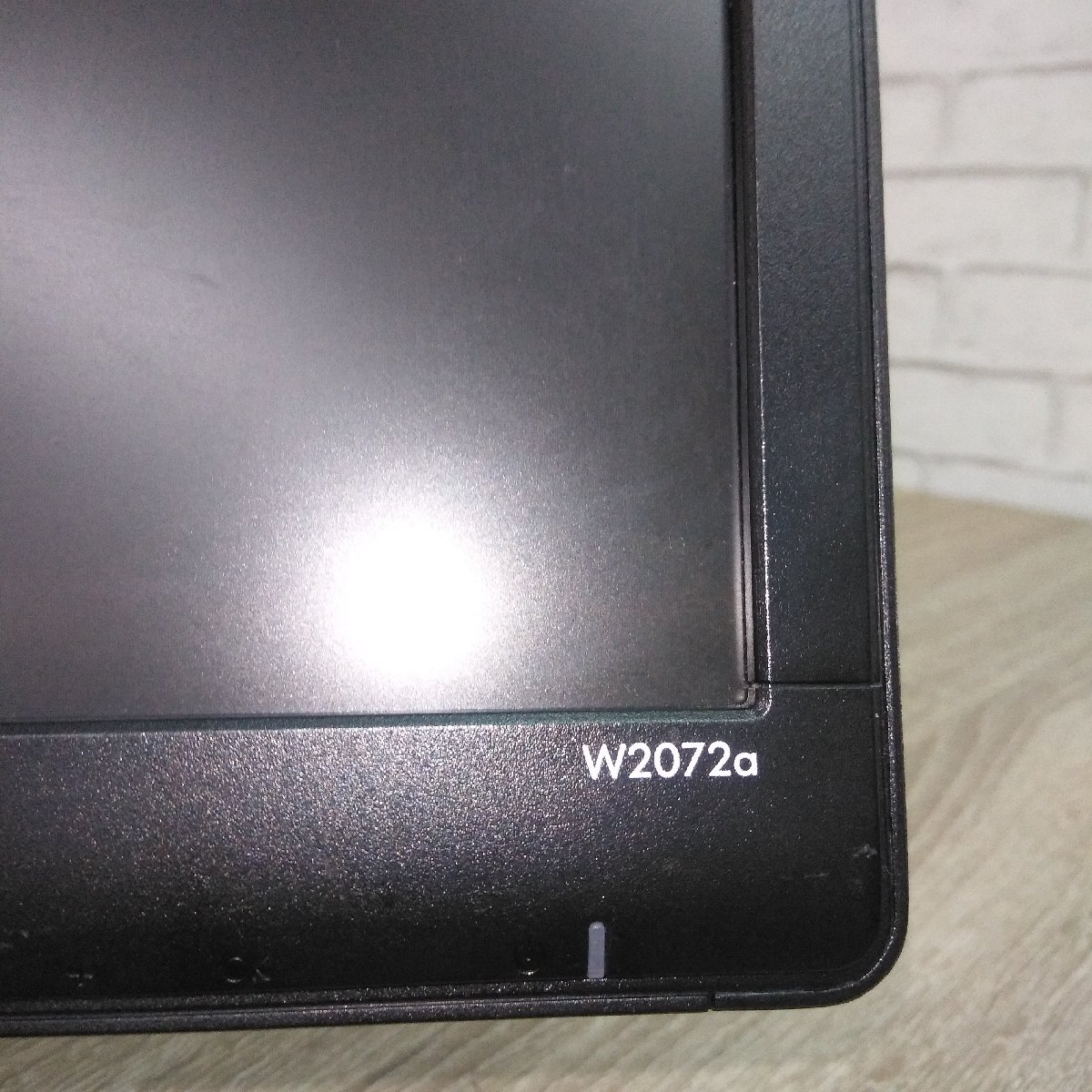 4042 【通電のみ】HP W2072a 20インチ 液晶モニター ディスプレイ LED液晶 1600×900 ブラック MONITOR 電源コードのみ_画像4