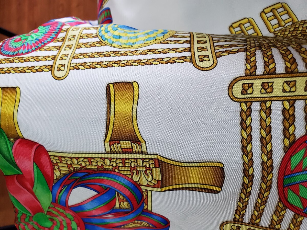 HERMES カレ90 LES RUBANS DU CHEVAL 馬のリボン シルク スカーフの画像6