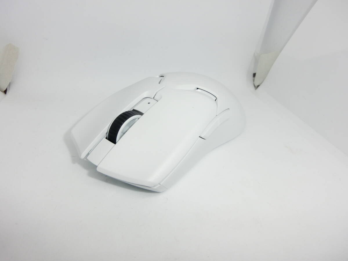 Razer VIPER V2 PRO wireless ge-ming mouse ( white ) breaking the seal ending unused with guarantee 