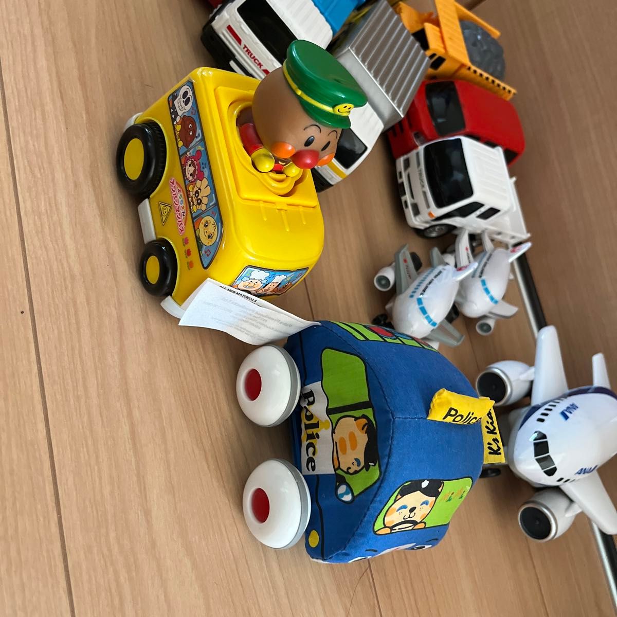 働く車シリーズ　トーマス　おもちゃ