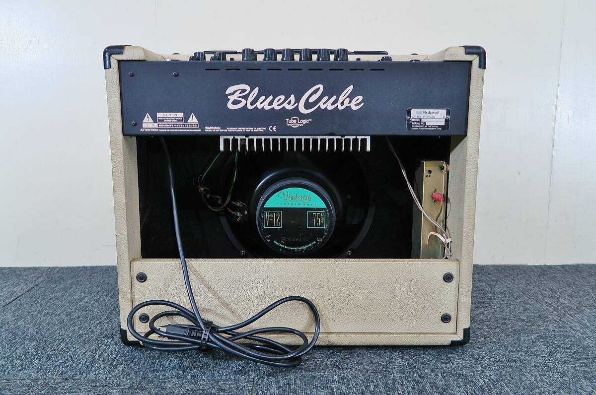 Roland/ Roland BC-60 guitar amplifier (427 BluesCube