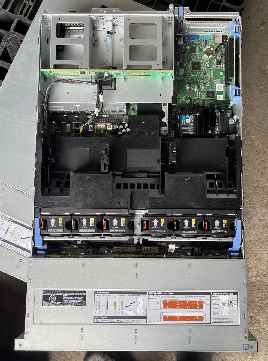 K60404215 DELL EMC PowerEdge R740xd 1点【通電OK、本体のみ】の画像3