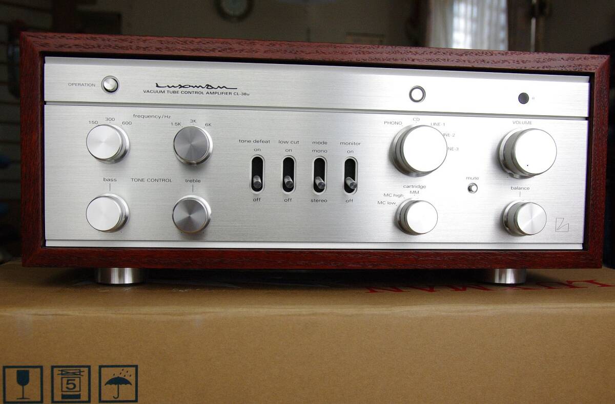 ◇美品 LUXMAN ラックスマン CL-38u 真空管 プリアンプ 元箱 中古の画像2