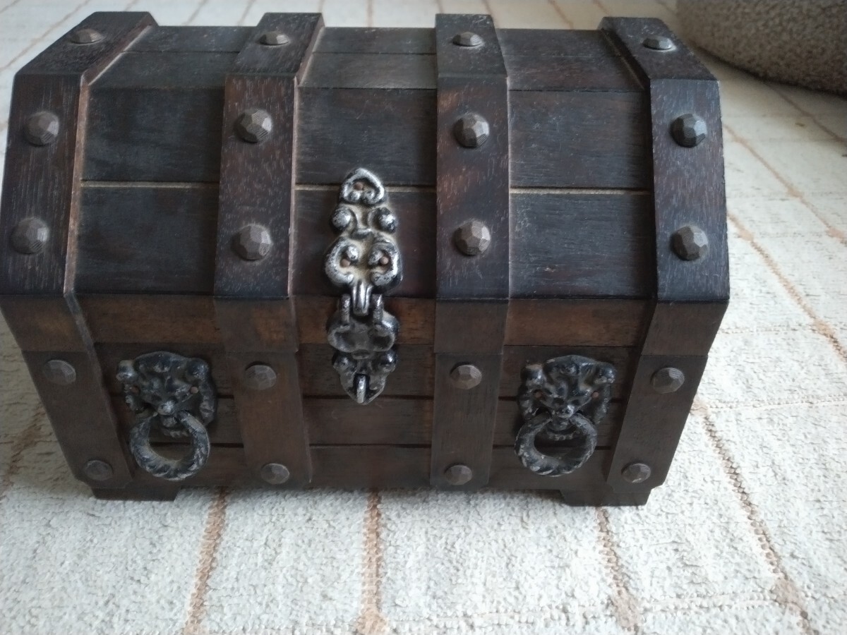 ジュエリーボックス 宝箱 アクセサリーケース 木製 アンティーク レトロの画像1
