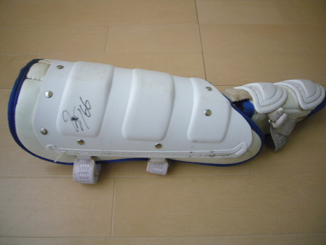 6300円 中日ドラゴンズ 加藤匠馬選手 実使用 サイン入り フット 6300円 中日ドラゴンズ 加藤匠馬選手 実使用 サイン入り フット
