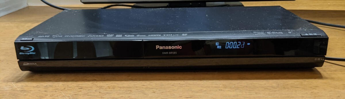 IY1349 Panasonic VIERA DMR-BR585 Blu-ray 2011年製/パナソニック/ビエラ/ディーガ/ブルーレイ 動作品 現状品_画像2