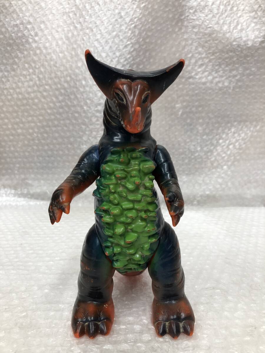 Yahoo!オークション - マルサン 当時物 ソフビ ゴモラ ウルトラ Yahoo!オークション - マルサン 当時物 ソフビ ゴモラ ウルトラ
