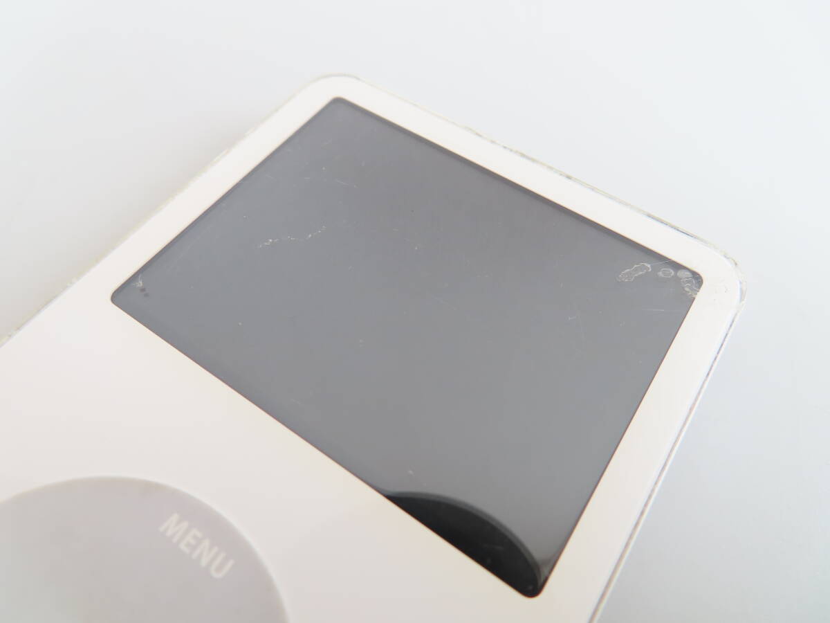 元箱あり Apple iPod classic A1136 (第5世代) 30GB ホワイト MA444Jの画像3