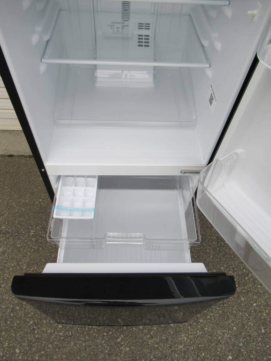 パナソニック冷凍冷蔵庫NR-BW14HJ-K ２０２２年 １３８L  兵庫県加古川市より１００Km以内は送料無料です。の画像3