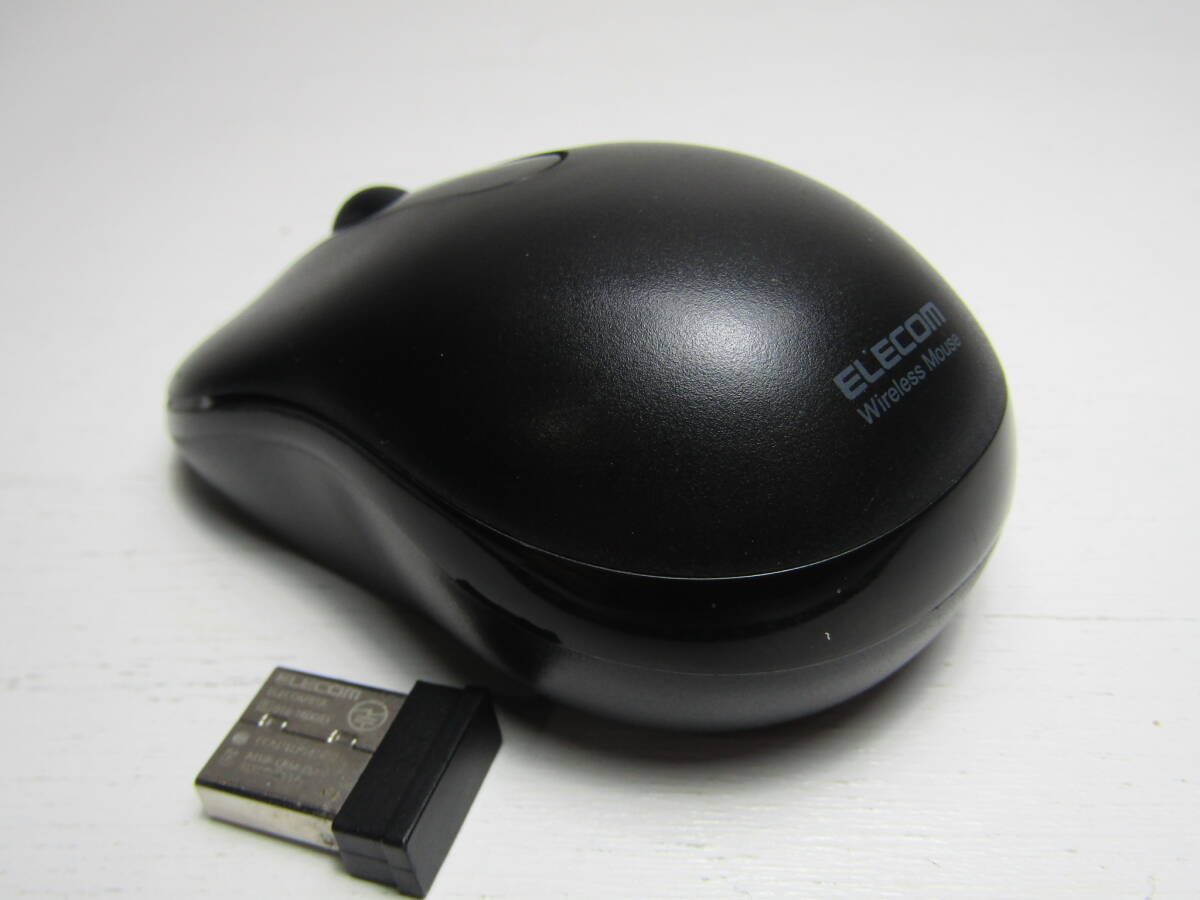 ELECOM MーDY10DR BK　ブラック 美品 小型 コンパクト ワイヤレスマウス ブラック 黒 USED 完動品 _画像7