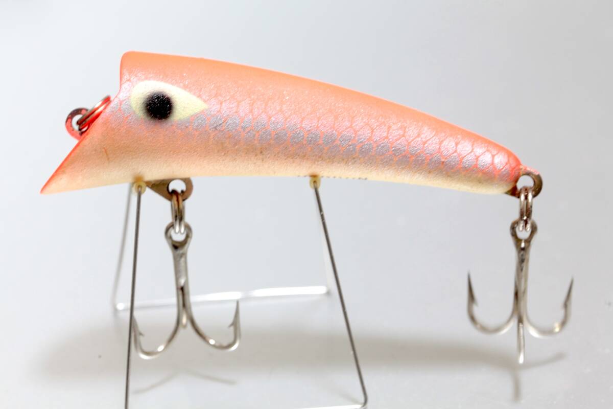 出品当日終了 オールド ヘドン ヘッドプラグ DPK グローカラー #8800 5/8oz Heddon Hedd Plug レーベル ホッパーストッパー シェイクスピアの画像3