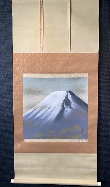 【真作】美品 上田一道「寿富士図」絹本共箱 検)霊峰/文人画 赤富士/富士山/掛け軸/横山大観/山水/日本画/風景/縁起物/年中_画像2