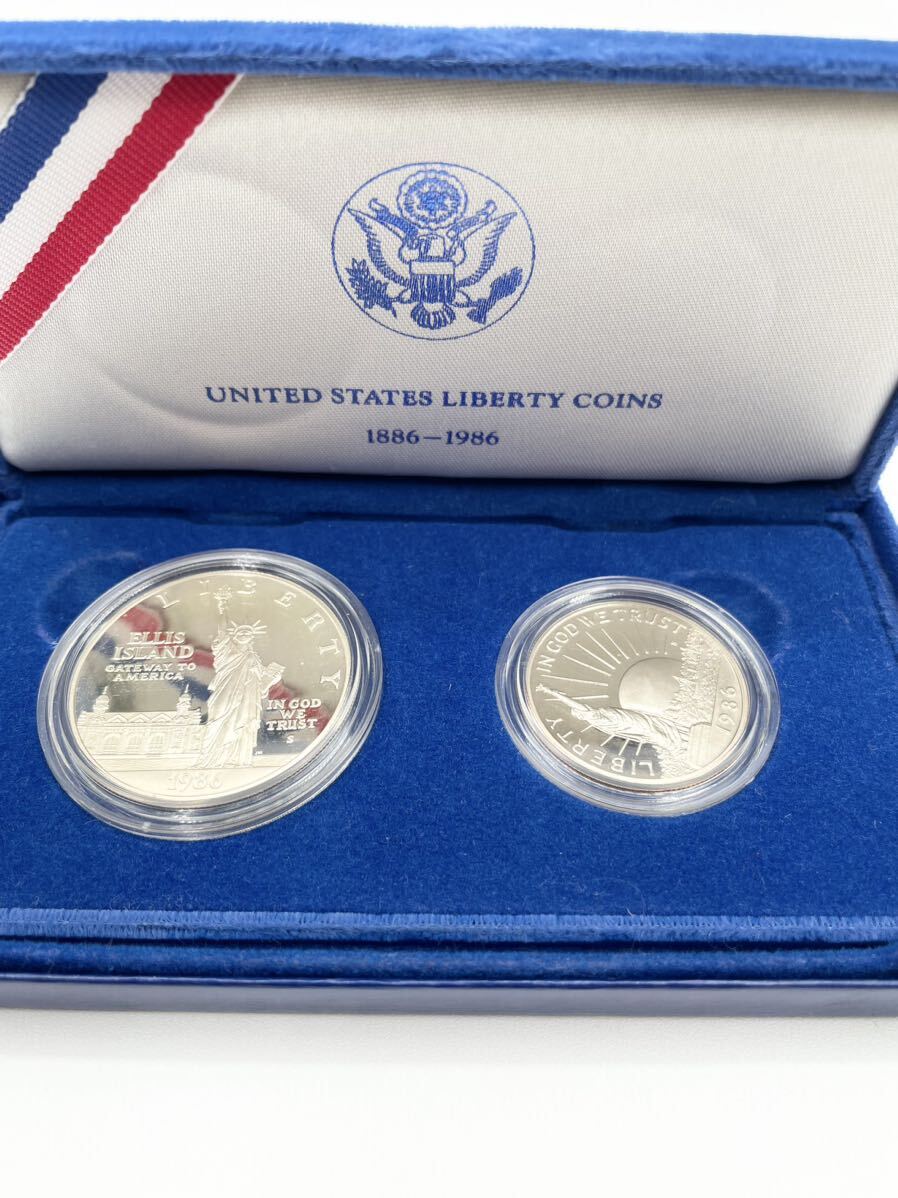 1円〜 UNITED STATES LIBERTY COIN アメリカ自由の女神記念コイン　2枚セット　箱付き_画像3