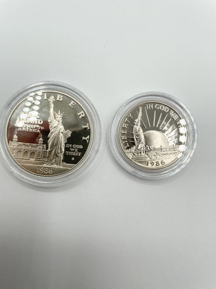 1円〜 UNITED STATES LIBERTY COIN アメリカ自由の女神記念コイン　2枚セット　箱付き_画像4