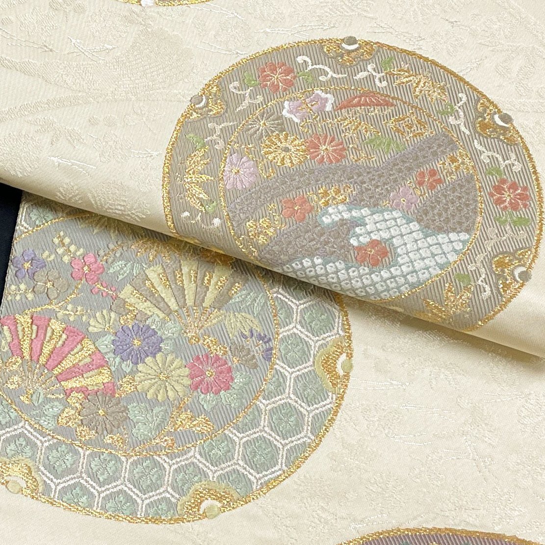 着物月花 織文意匠 鈴木 唐織 品のある花 袋帯 六通柄 正絹 金糸 西陣織物 ob1540の画像6