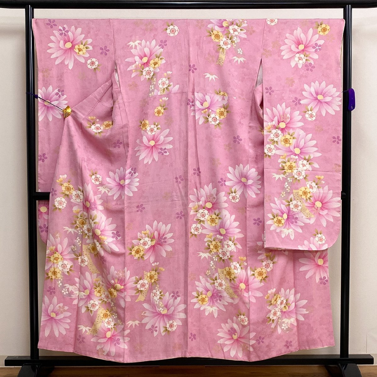 着物月花 刺繍 可憐な花 振袖 正絹 パールトーン加工 ki1197の画像1
