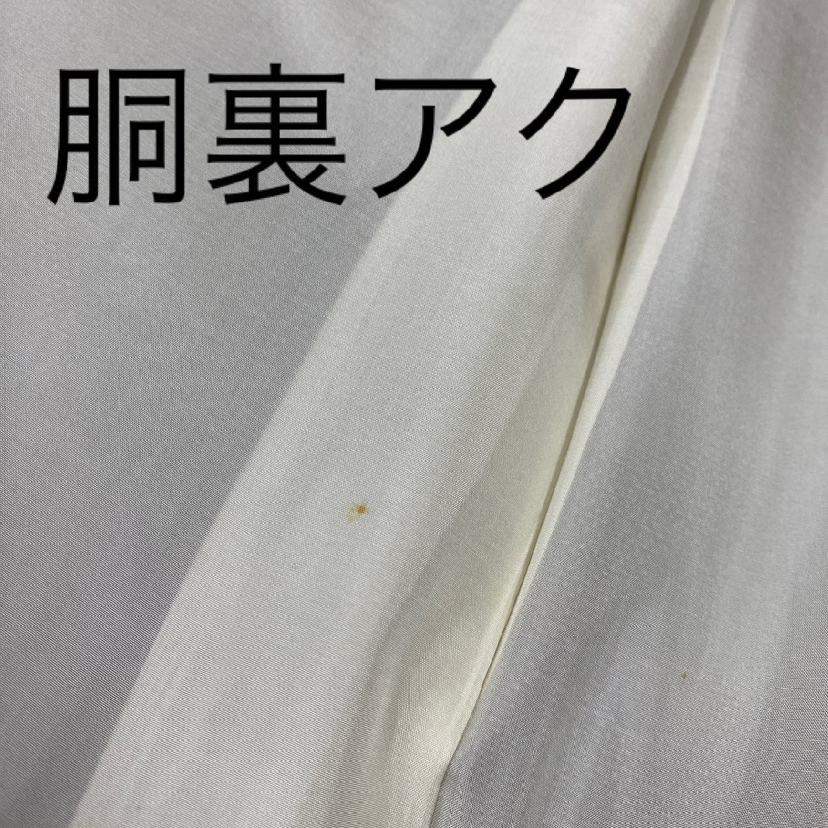 着物月花 ７マルキ 華文様 麻の葉 本場大島紬 未使用品 正絹 伝統工芸品 ki1199の画像9
