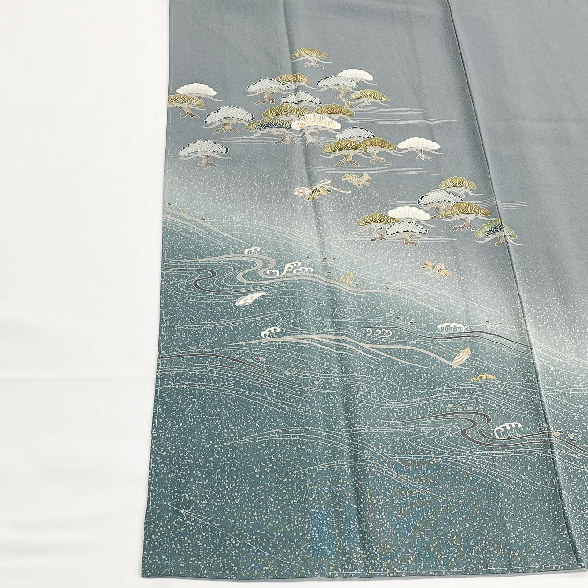 着物月花 手描き友禅 金彩 品のある松 訪問着 未使用品 正絹 一つ紋 縫紋 ki1284の画像6