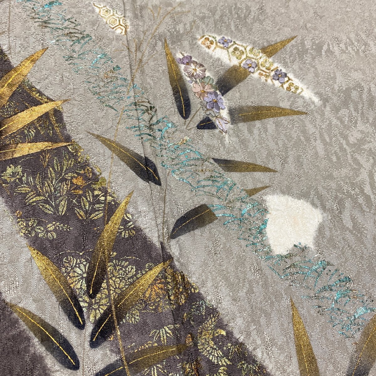 着物月花 刺繍 金彩 千鳥 小花 訪問着 未使用品 正絹 さが美 ガード加工 ki1349の画像8