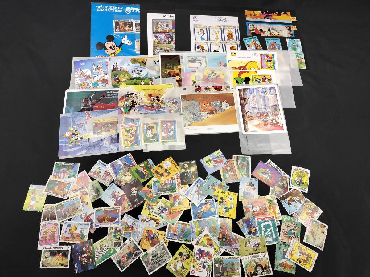 【K6】ディズニー切手まとめ売り ミッキー ミニー ドナルド 切手シート 小型シート コレクション 海外 外国 切手の画像1