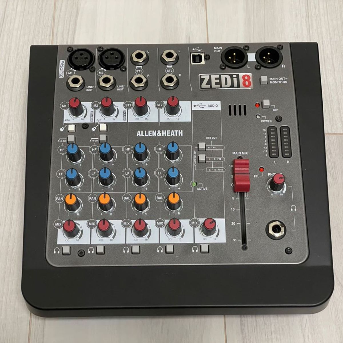 アレンアンドヒース ALLEN & HEATH zedi-8  アナログミキサー