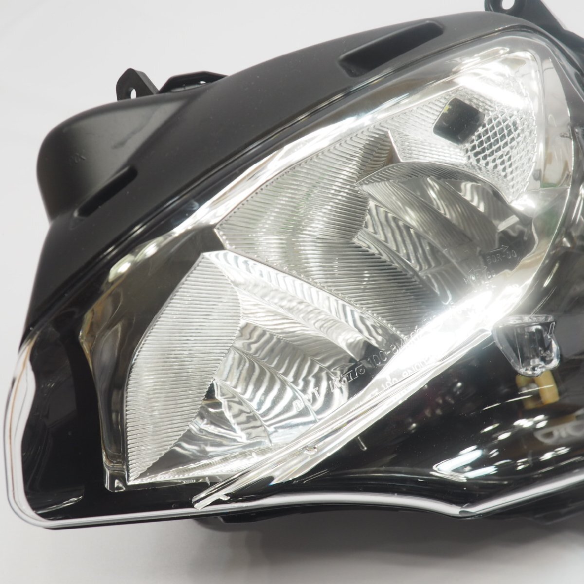 YZF-R25 YZF-R3 純正ヘッドライト 左 ヘッドランプ RG43J RH13J 19-22年headlight headlamp YZFR25 YZFR3 LEDライト_画像2